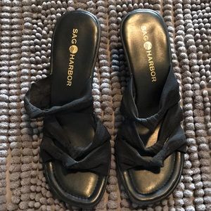 Sag Harbor Size 7 Black sandal